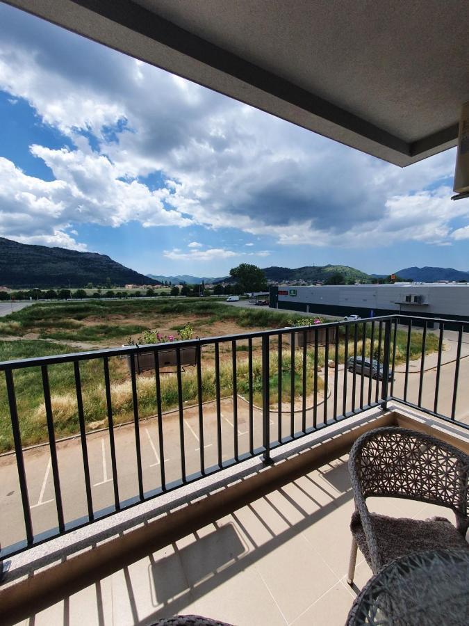 Sunshine Apartman Trebinje Kültér fotó