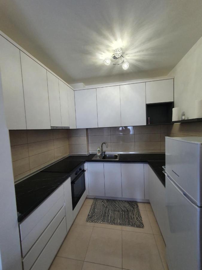 Sunshine Apartman Trebinje Kültér fotó